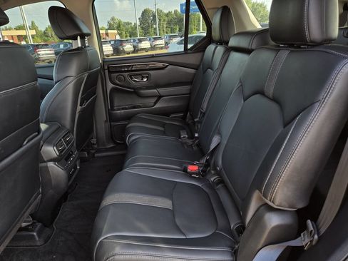 Used 2025 Honda Pilot EX-L image 20