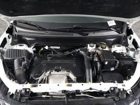 Used 2020 Chevrolet Equinox Premier AWD/4WD image 15