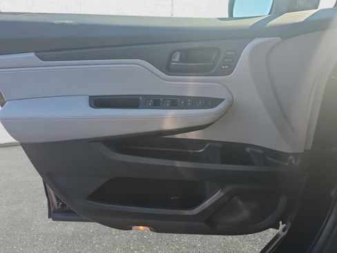 Used 2022 Honda Odyssey EX-L image 29