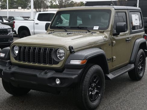 New 2026 Jeep Wrangler Sport AWD/4WD image 3