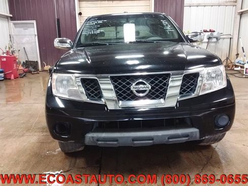 Used 2014 Nissan Frontier SV image 7