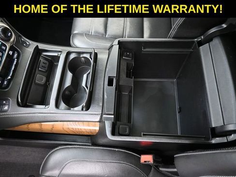 Used 2020 GMC Yukon Denali w/ Denali Ultimate Package image 36