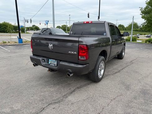 Used 2014 RAM 1500 Express AWD/4WD image 3