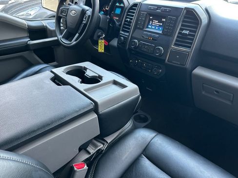 Used 2017 Ford F150 XLT image 15