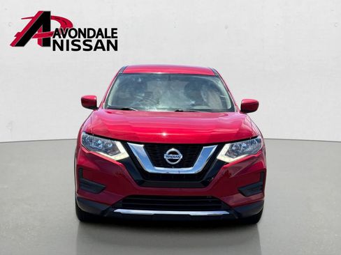 Used 2017 Nissan Rogue S FWD image 4