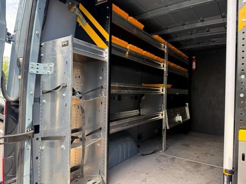 Used 2024 Mercedes-Benz Sprinter 2500 image 15