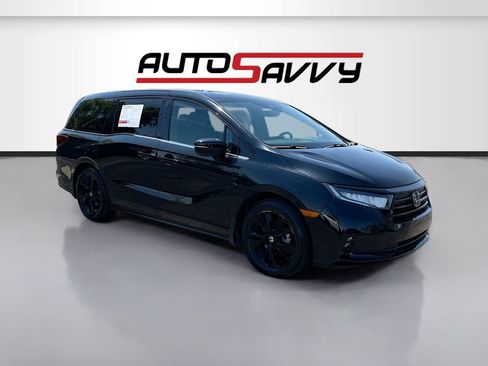 Used 2024 Honda Odyssey Sport image 1