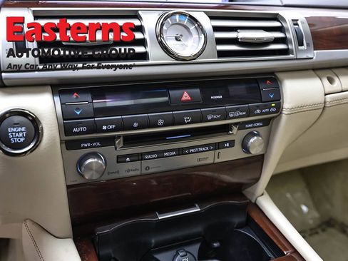 Used 2016 Lexus LS 460 AWD w/ Comfort Package image 20