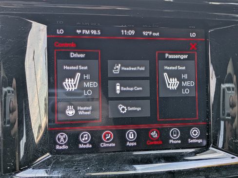 Used 2022 Dodge Durango GT RWD image 26