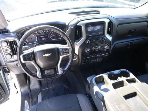 Used 2019 Chevrolet Silverado 1500 LT w/ All-Star Edition image 10