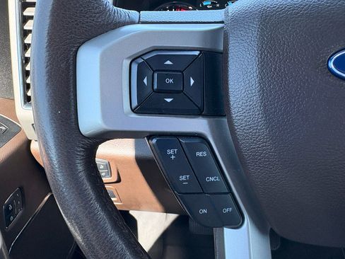 Used 2019 Ford F150 King Ranch w/ Equipment Group 601A Luxury AWD/4WD image 17
