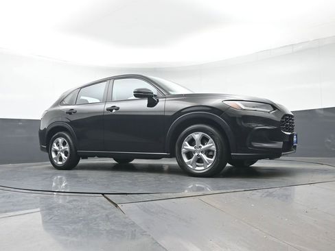 Certified 2024 Honda HR-V LX image 36