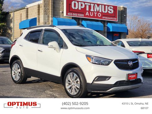 Used 2019 Buick Encore Preferred image 1