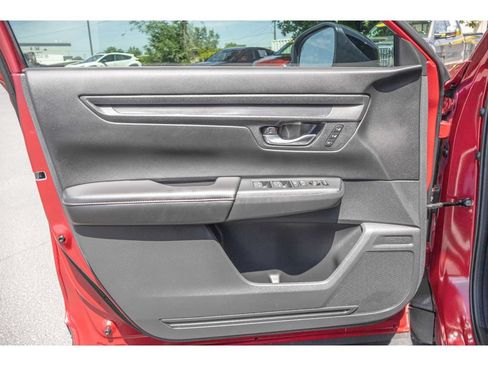 Used 2025 Honda CR-V Sport-L image 18