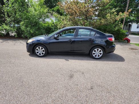 Used 2011 MAZDA MAZDA3 i Sport FWD image 7