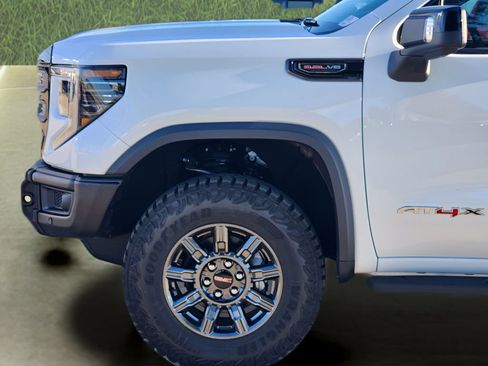 New 2026 GMC Sierra 1500 AT4X AWD/4WD image 6