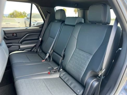 Used 2025 Toyota 4Runner TRD Sport Premium AWD/4WD image 20