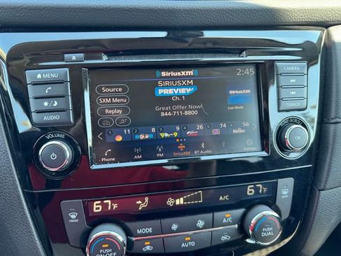 Used 2020 Nissan Rogue SV AWD/4WD image 14