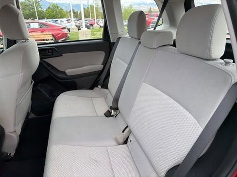 Used 2015 Subaru Forester 2.5i w/ Alloy Wheel Package AWD/4WD image 19