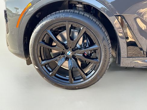 New 2026 BMW X7 M60i image 44