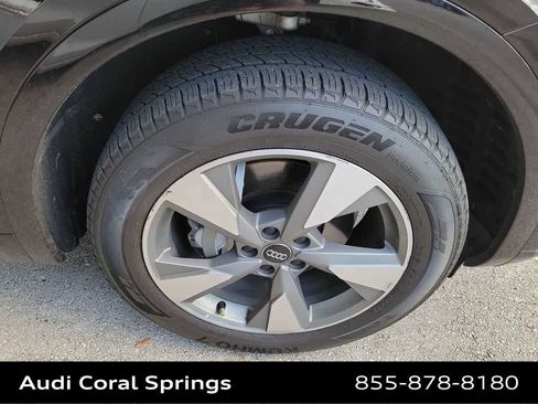 Used 2020 Audi Q5 2.0T Premium image 13