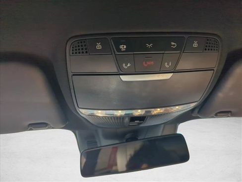 Used 2017 Mercedes-Benz E 300 image 26