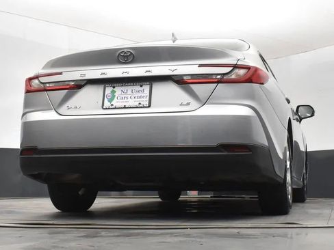 Used 2025 Toyota Camry LE FWD image 13