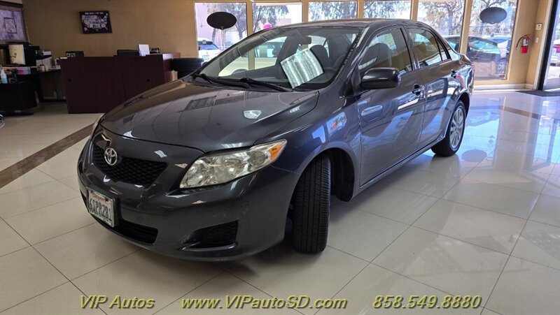 Used 2009 Toyota Corolla LE FWD image 2