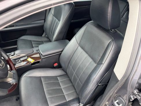 Used 2017 Lexus ES 350 w/ Luxury Package FWD image 14