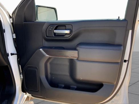Used 2021 GMC Sierra 1500 SLT AWD/4WD image 23