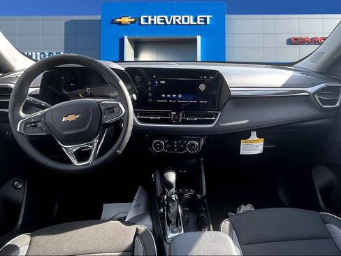 New 2026 Chevrolet TrailBlazer LT w/ Convenience Package image 5