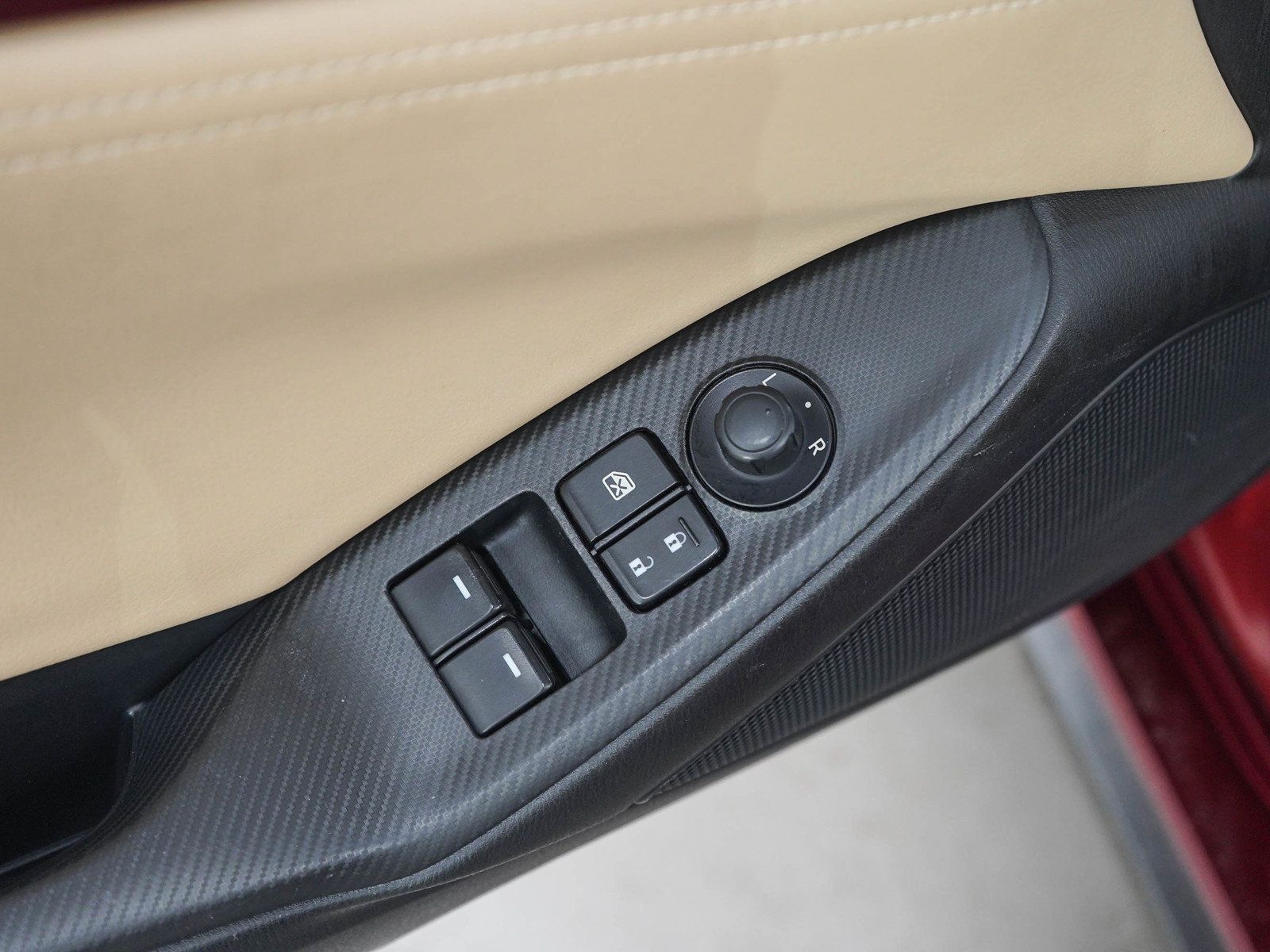 Used 2020 MAZDA MX-5 Miata RF Grand Touring RWD image 15