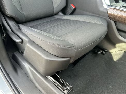 New 2026 Chevrolet Silverado 3500 LT image 15