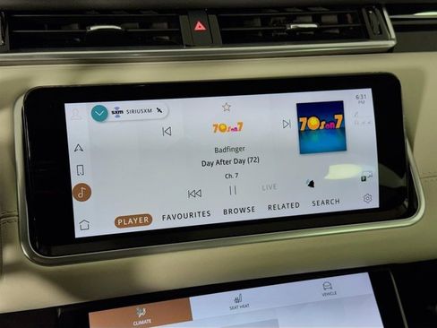 Certified 2023 Land Rover Range Rover Velar R-Dynamic S image 15