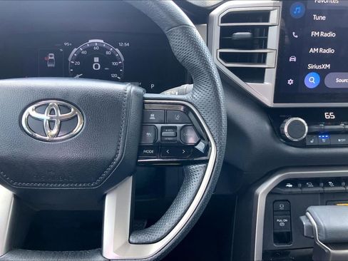 Used 2024 Toyota Tundra Limited AWD/4WD image 25