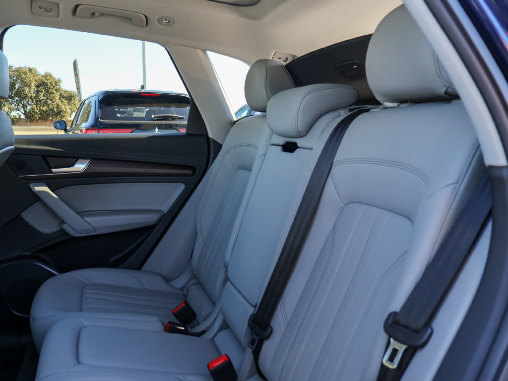 Used 2022 Audi Q5 2.0T Premium AWD/4WD image 26