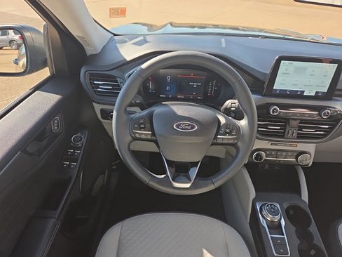 Used 2024 Ford Escape Active image 22