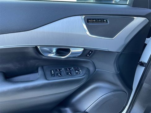 Certified 2023 Volvo XC90 B5 Core w/ Protection Package Premier image 18
