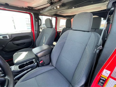 Used 2024 Jeep Wrangler Unlimited Sport AWD/4WD image 19
