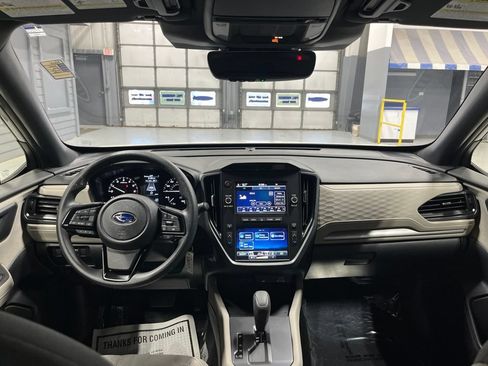 Certified 2025 Subaru Forester AWD/4WD image 34