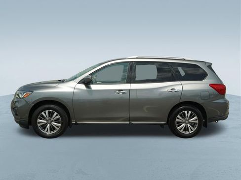 Used 2020 Nissan Pathfinder S AWD/4WD image 4