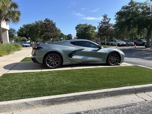 Used 2023 Chevrolet Corvette Stingray Coupe RWD image 4