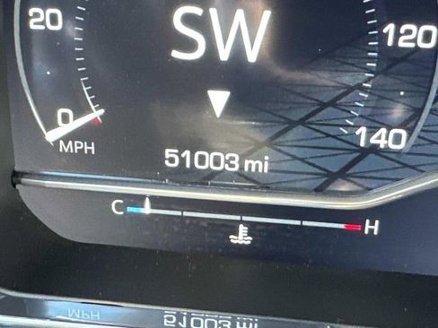 Certified 2024 GMC Sierra 3500 SLT w/ SLT Premium Package image 35