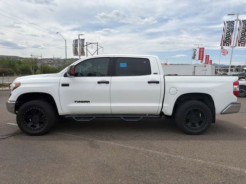 Used 2019 Toyota Tundra SR5 w/ SR5 Upgrade Package image 4