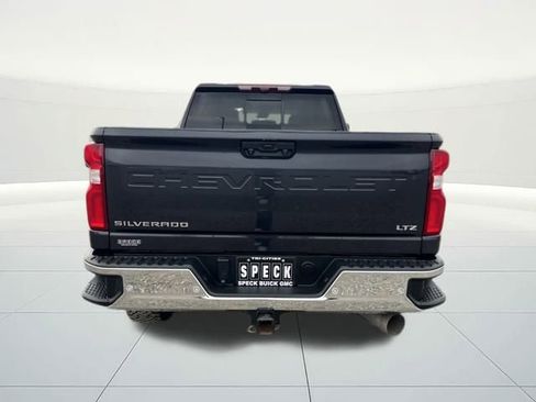 Used 2024 Chevrolet Silverado 3500 LTZ w/ LTZ Plus Package image 4