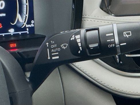 New 2026 INFINITI QX60 Luxe image 15