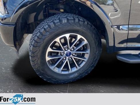 Used 2018 Ford F150 XLT w/ Equipment Group 302A Luxury AWD/4WD image 32