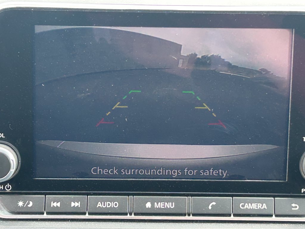 Used 2024 Nissan Rogue SV FWD image 14