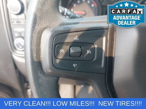 Used 2021 Chevrolet Silverado 1500 Custom Trail Boss w/ LPO, Dark Essentials Package AWD/4WD image 19
