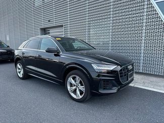 Used 2023 Audi Q8 Premium w/ Convenience Package AWD/4WD video 1